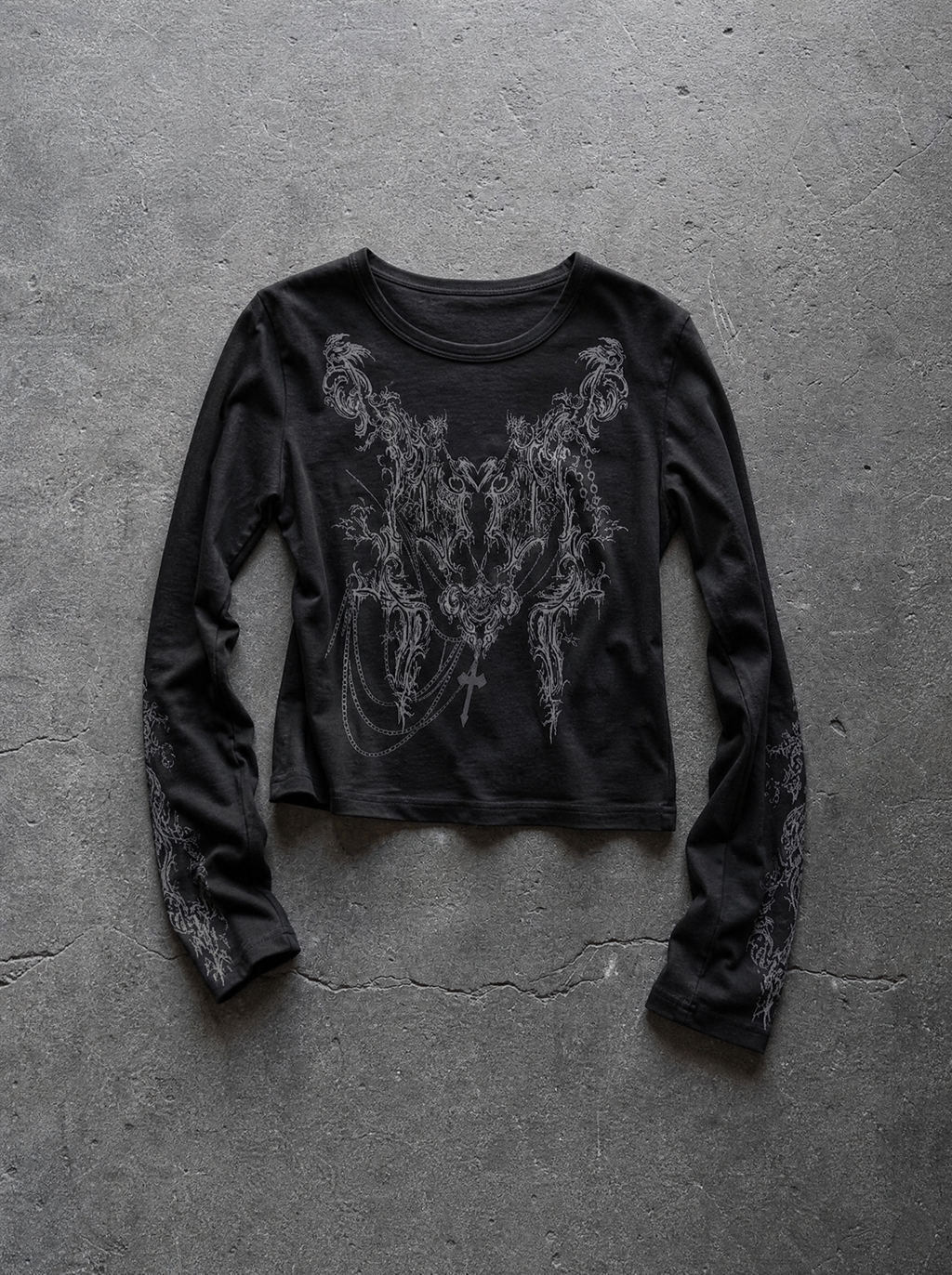 Baroque Print Crop Long Sleeve Black