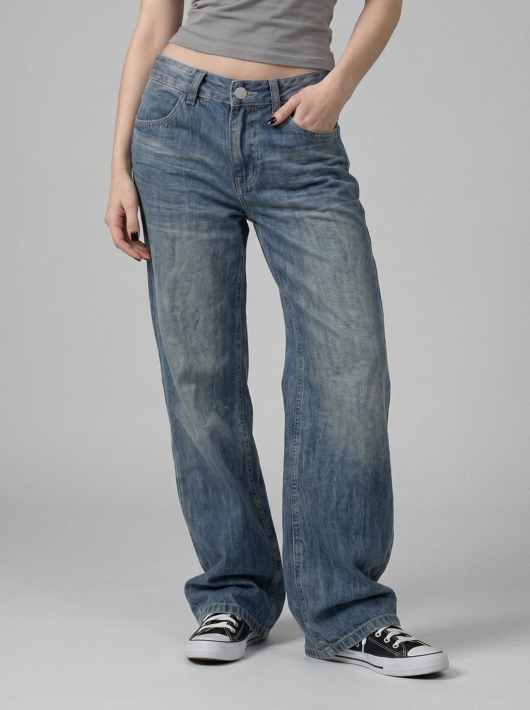 Faded Wash Baggy Jeans
