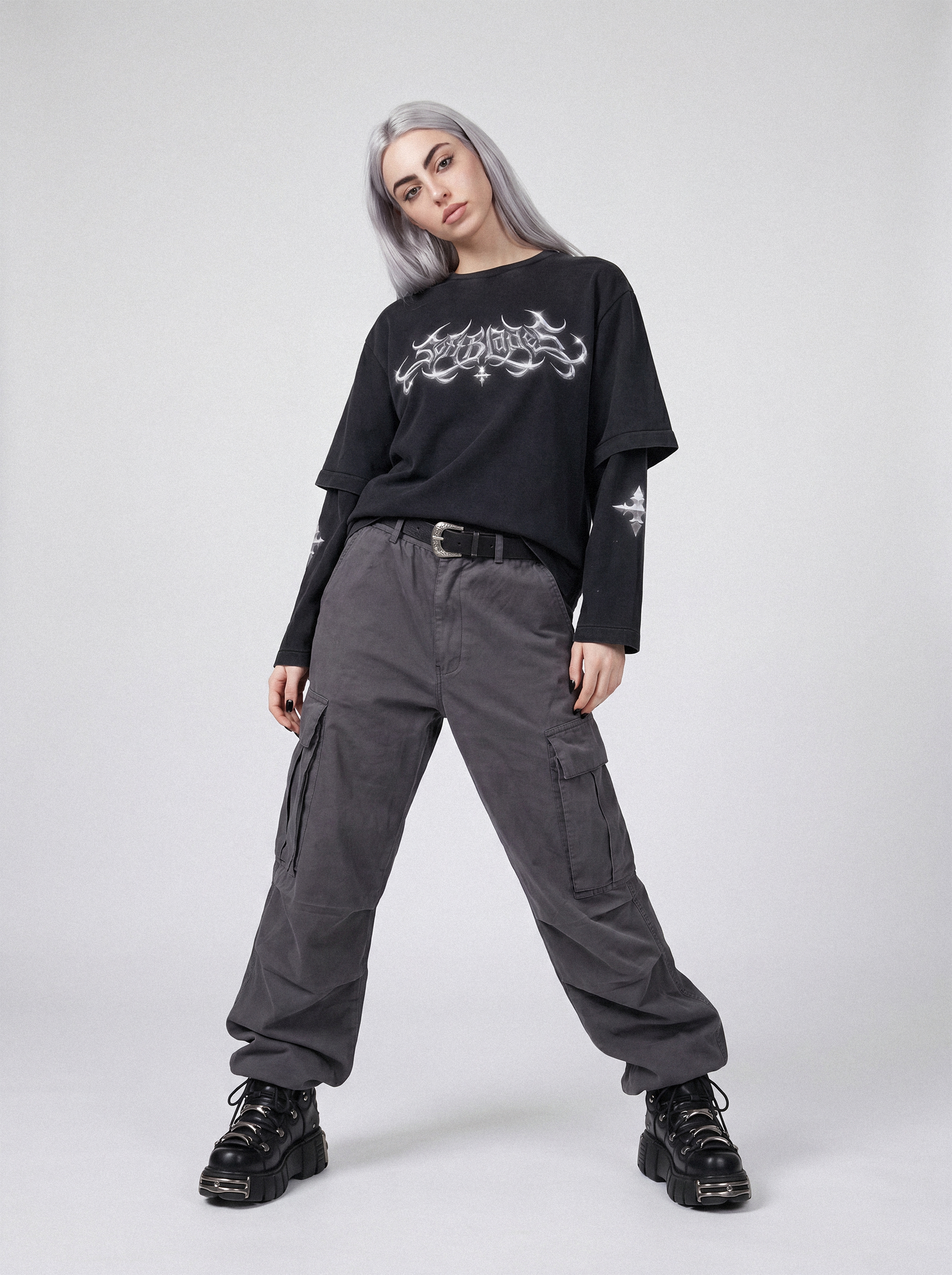 SOFTBLADES LAYERED CHROME LOGO TEE