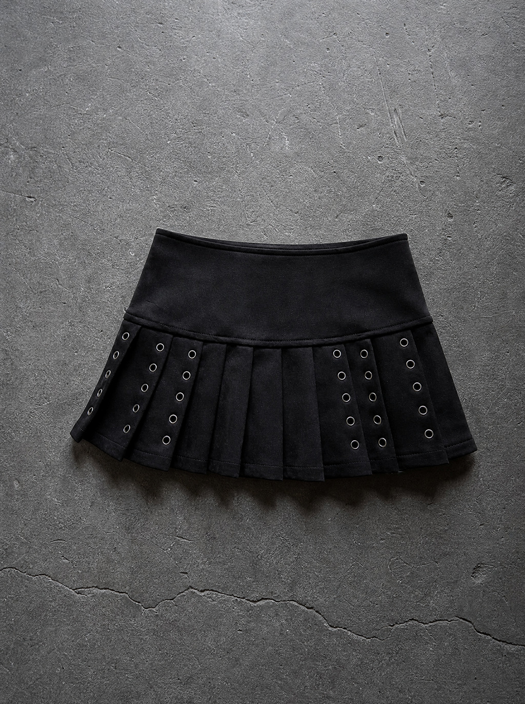 GROMMET PLEATED MICRO SKIRT