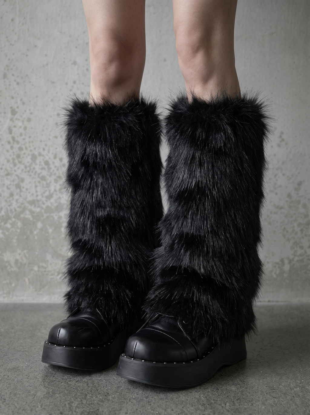 FAUX FUR FLUFFY LEG WARMERS