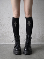 STUDDED CROSS KNEE-HIGH SOCKS