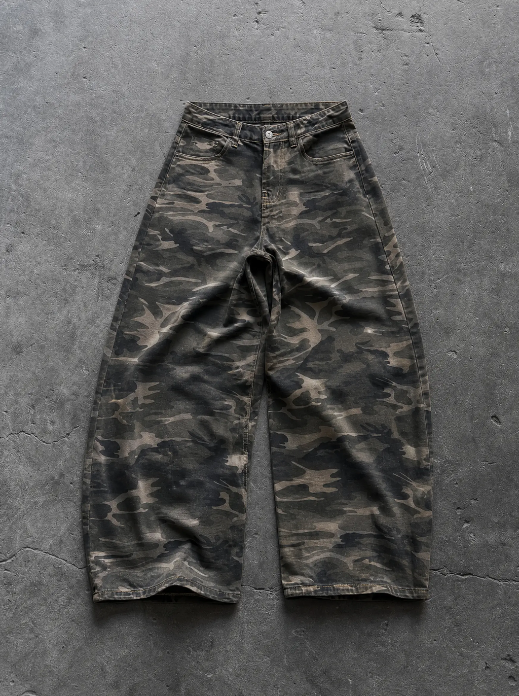 Woodland Camo Baggy Jeans — view 3 | Soft Blades