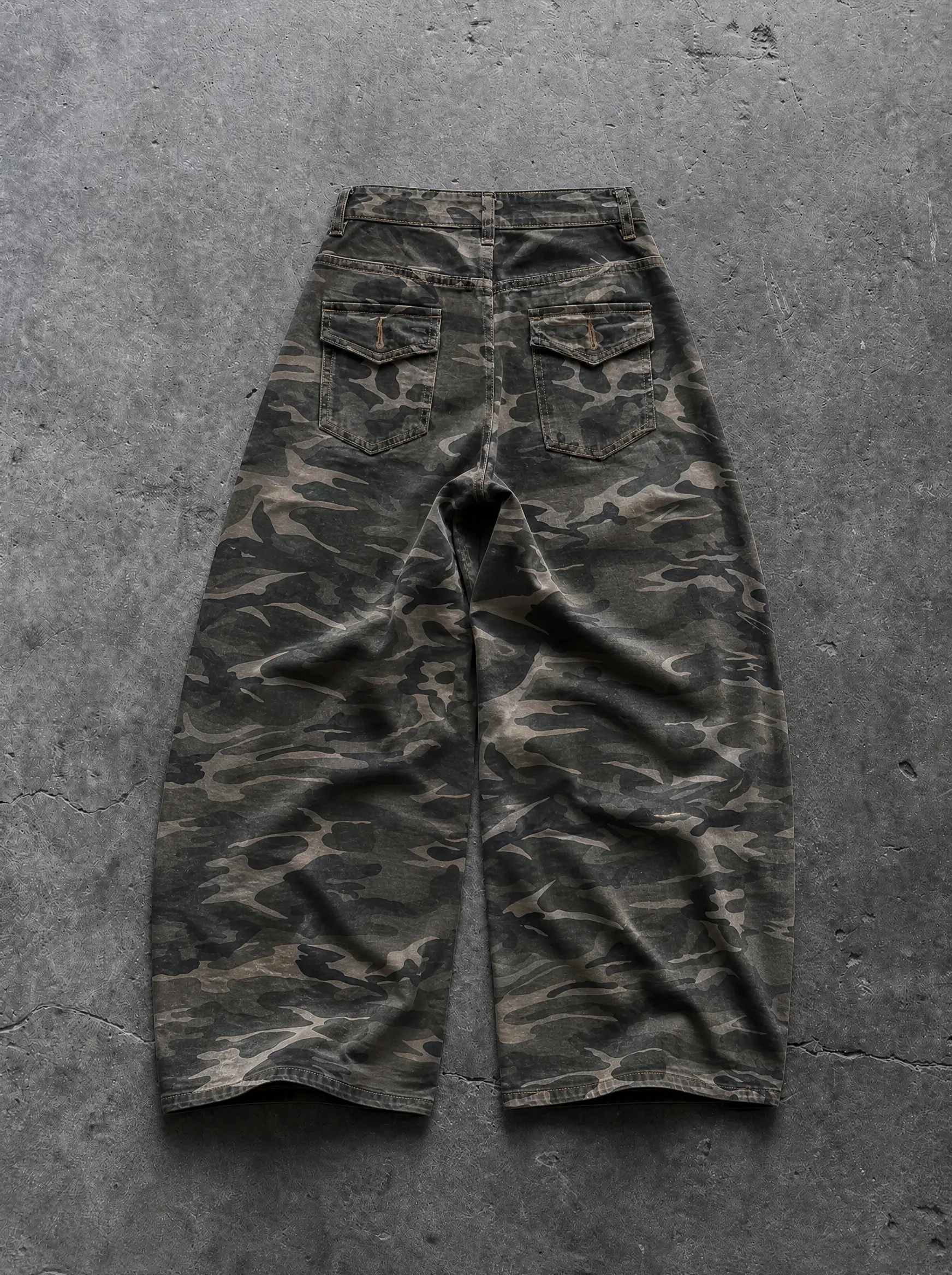 Woodland Camo Baggy Jeans — view 4 | Soft Blades