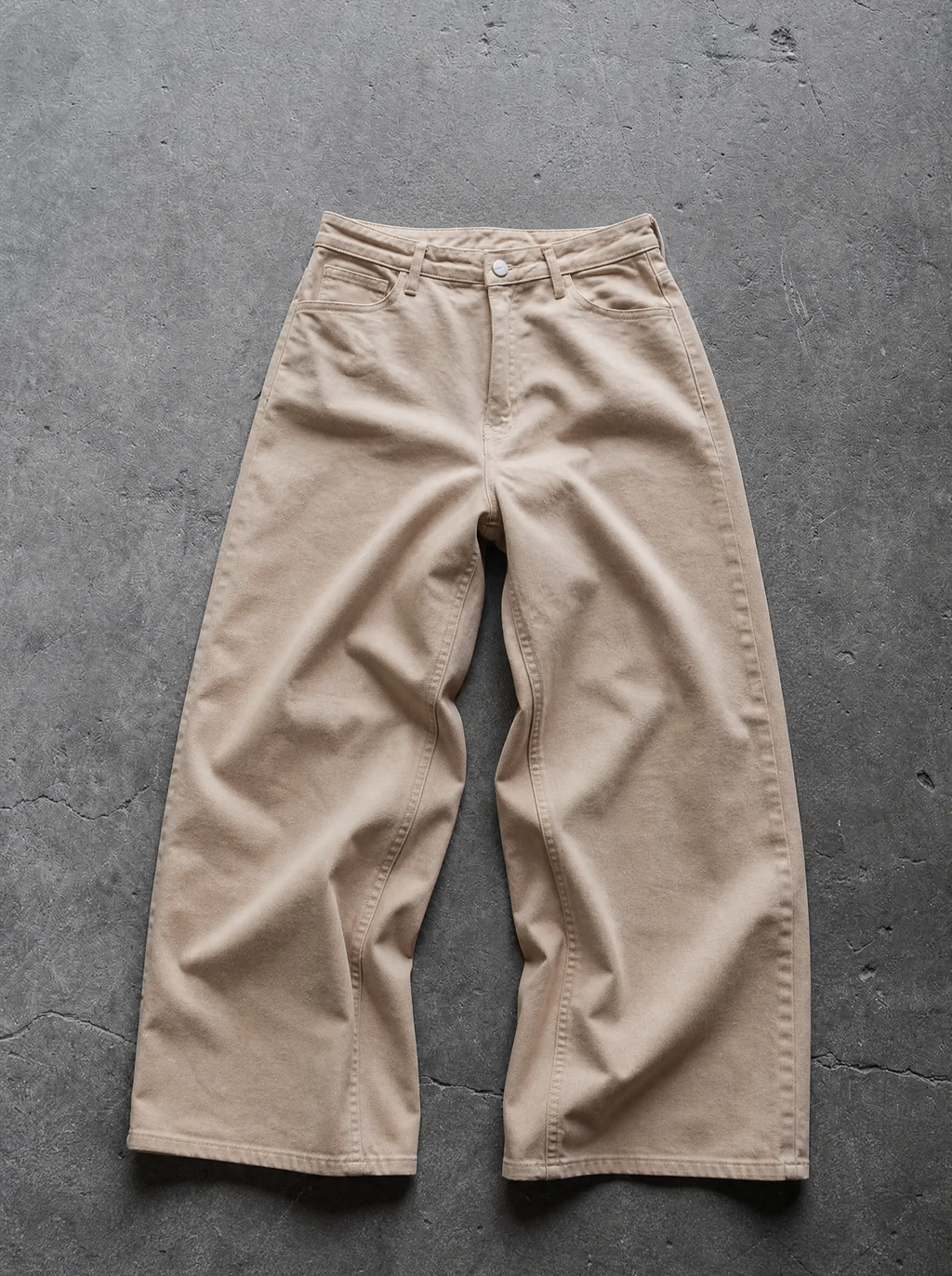 Desert Sand Baggy Jeans — view 4 | Soft Blades