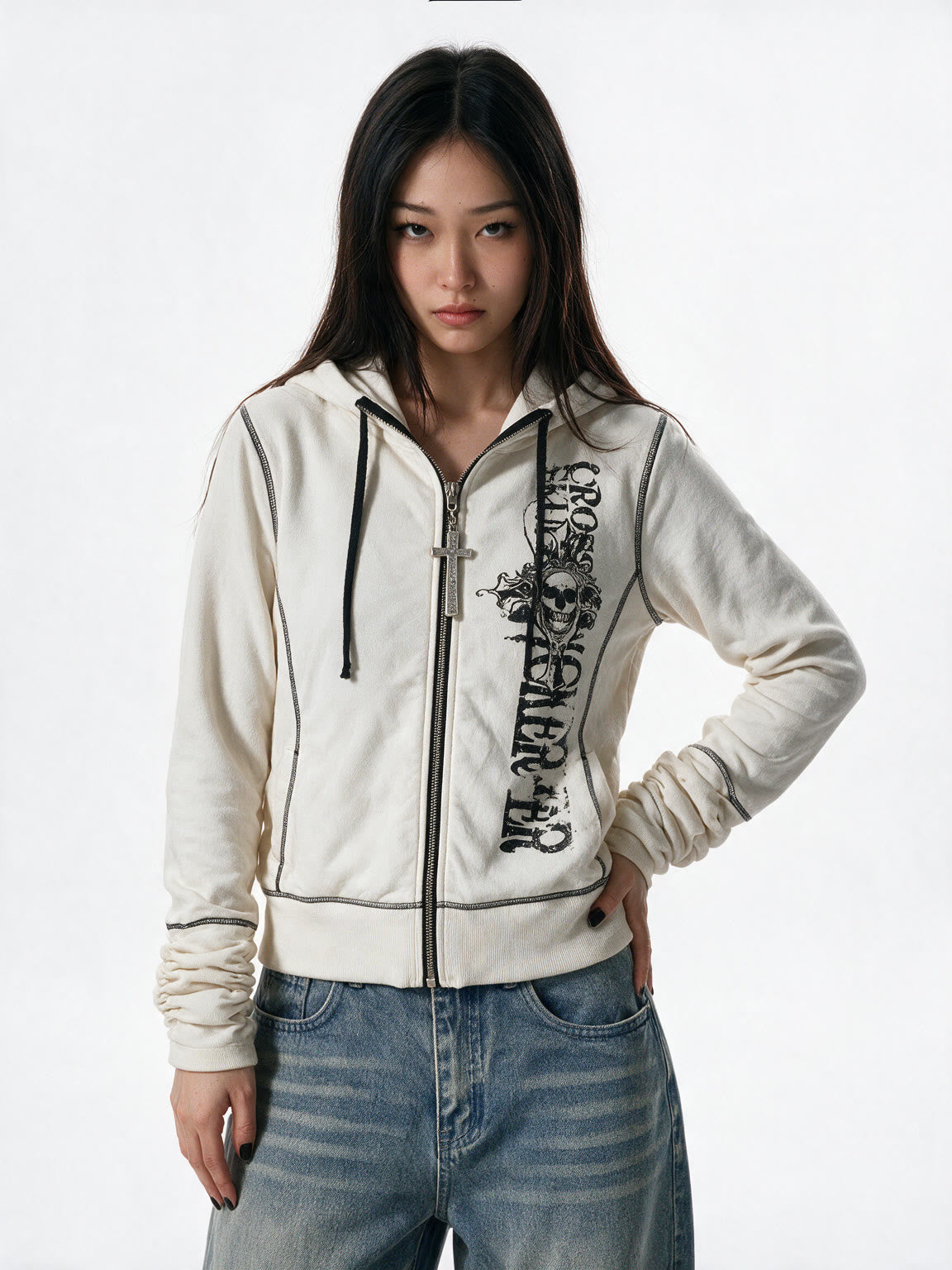 White zip hoodie with a cross print and ruched sleeves